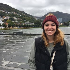 Meet your Posher, Doria